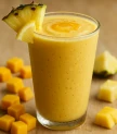 Tropu smūtijs ar ananāsu un mango