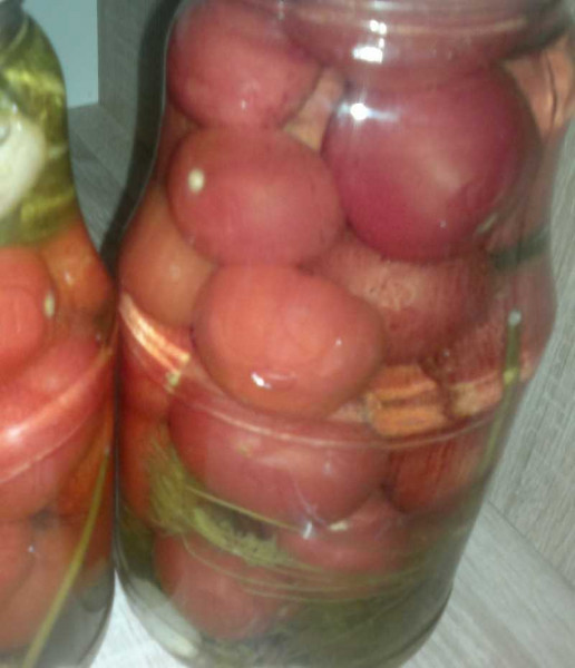 Marinēti tomāti